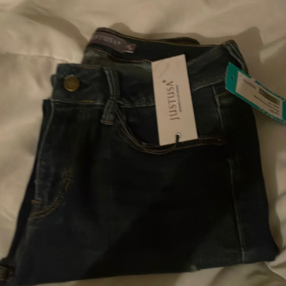 Mid-rise skinny